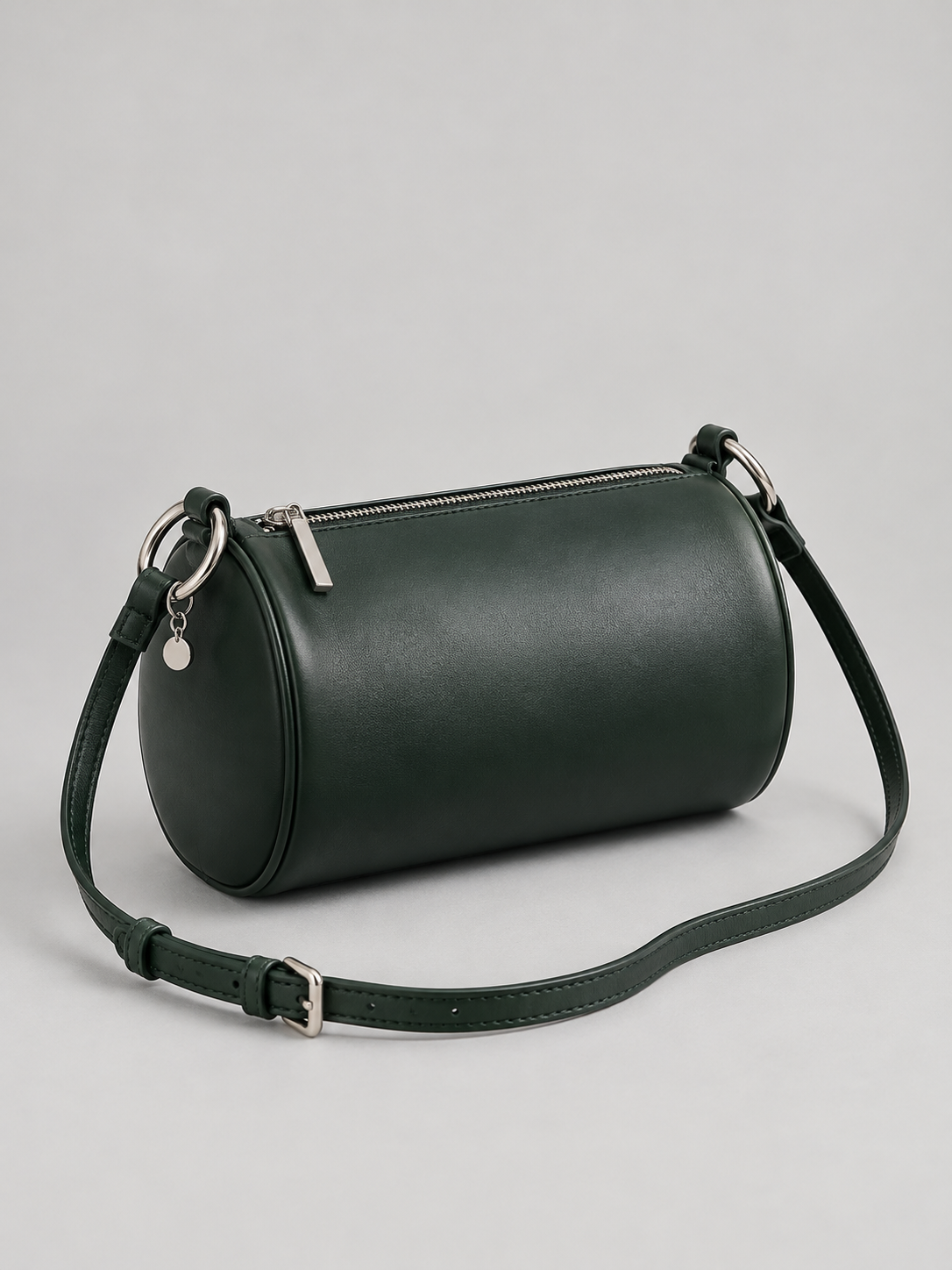 クロスボディバッグ