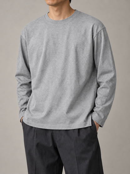 ボックスクルー 長袖Tシャツ・ライトグレーの着用イメージ